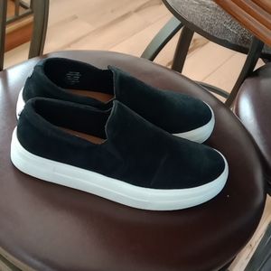 Steve Madden slip on sneakers
